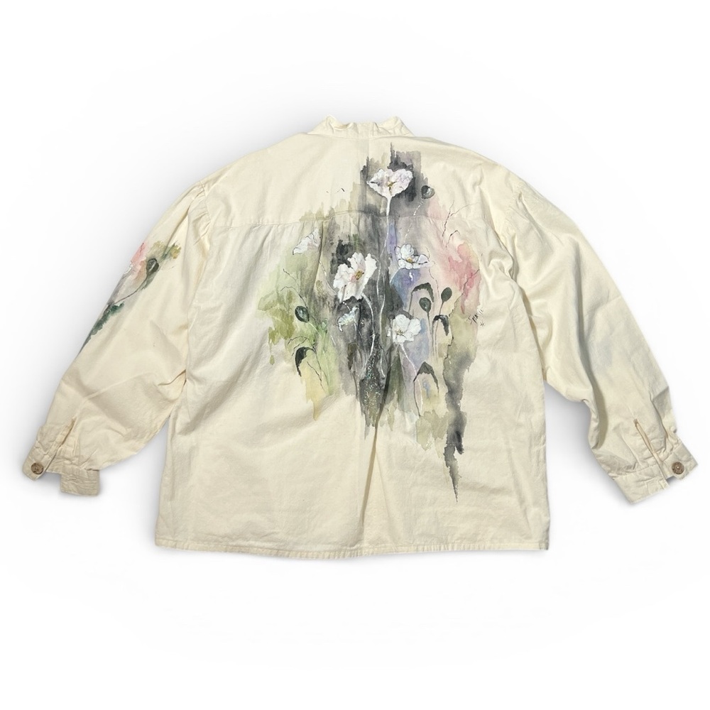 J Marie Women's Cream Artistic Shirt 1/2 Button Down - Picture 2 of 9